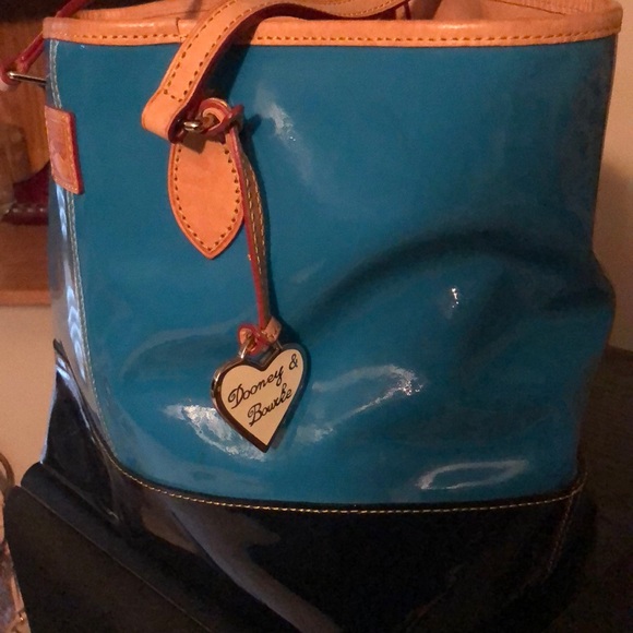 Handbag - Picture 2 of 3